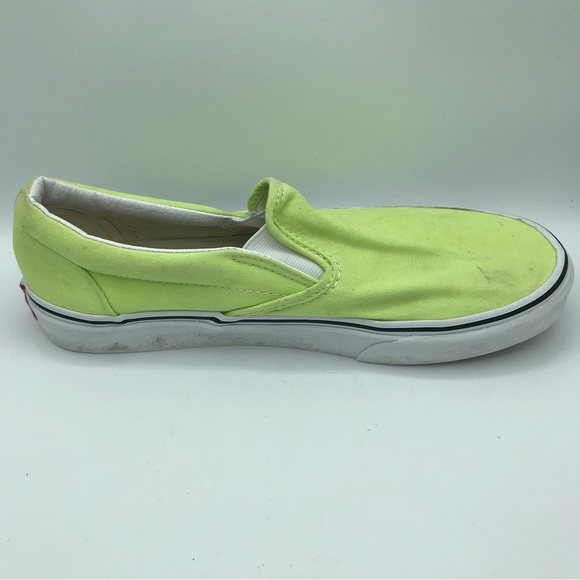 Vans Classic slip-on lime green unisex sneakers, size 7.5 men/9 women - Picture 7 of 9